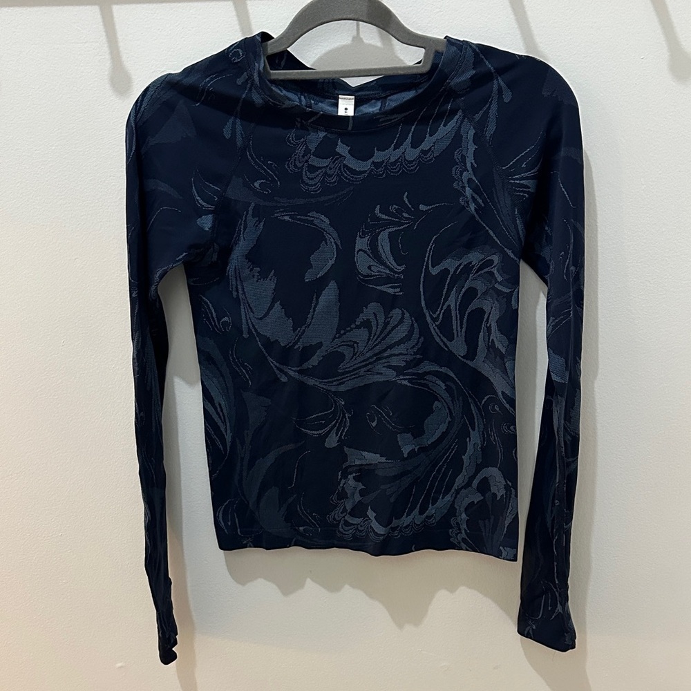 Athleta Long Sleeve Athletic Top